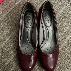 Life Stride, Red Burgundy Small Heeled Pumps
